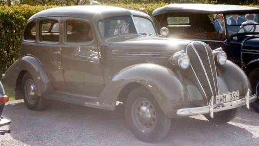 Terraplane_De_Luxe_Sedan_1936