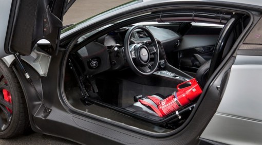 000484f33b70-ac91-417c-9