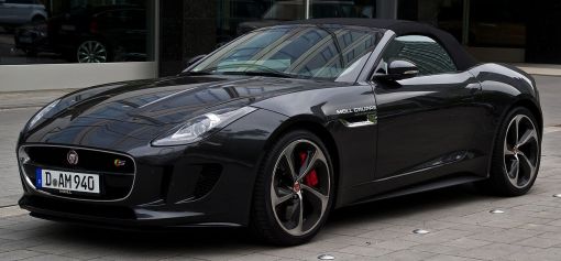 Jaguar_F-Type_V8_S_Cabriolet_–_Frontansicht,_12._Juli_2014,_Düsseldorf